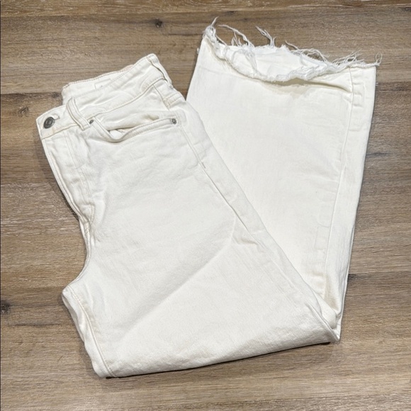 &DENIM Size 26 White Wide Leg Flare Jeans with Frayed Hem - Picture 4 of 13